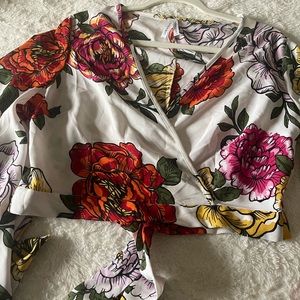 Floral top